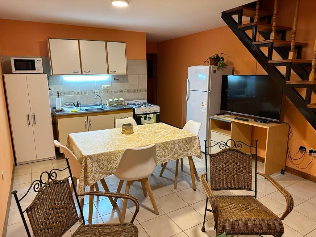 Mirador Del Bosque Apartment อูซัวยา ภายนอก รูปภาพ